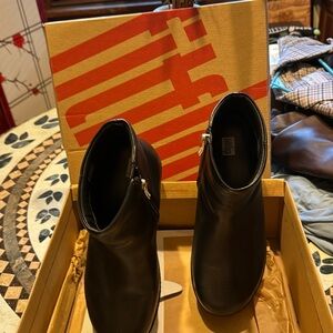 Fitflop Pilar black boots